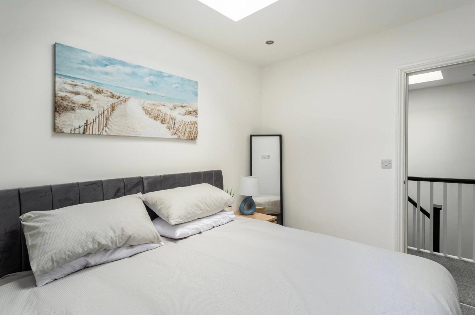 Appartement Beautiful 2 Bed Just Steps To The *